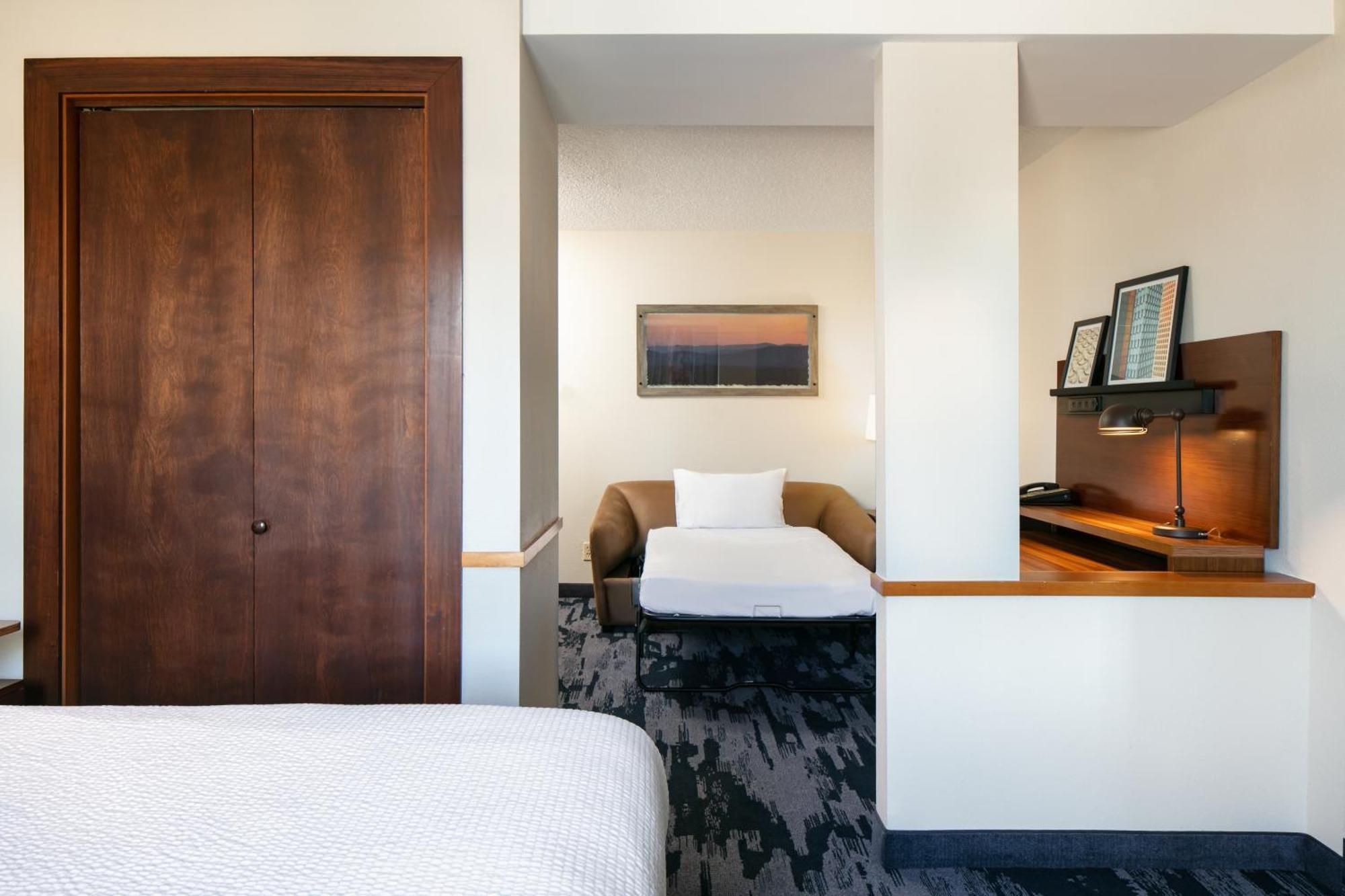 Fairfield Inn & Suites By Marriott Tulsa Central Eksteriør bilde