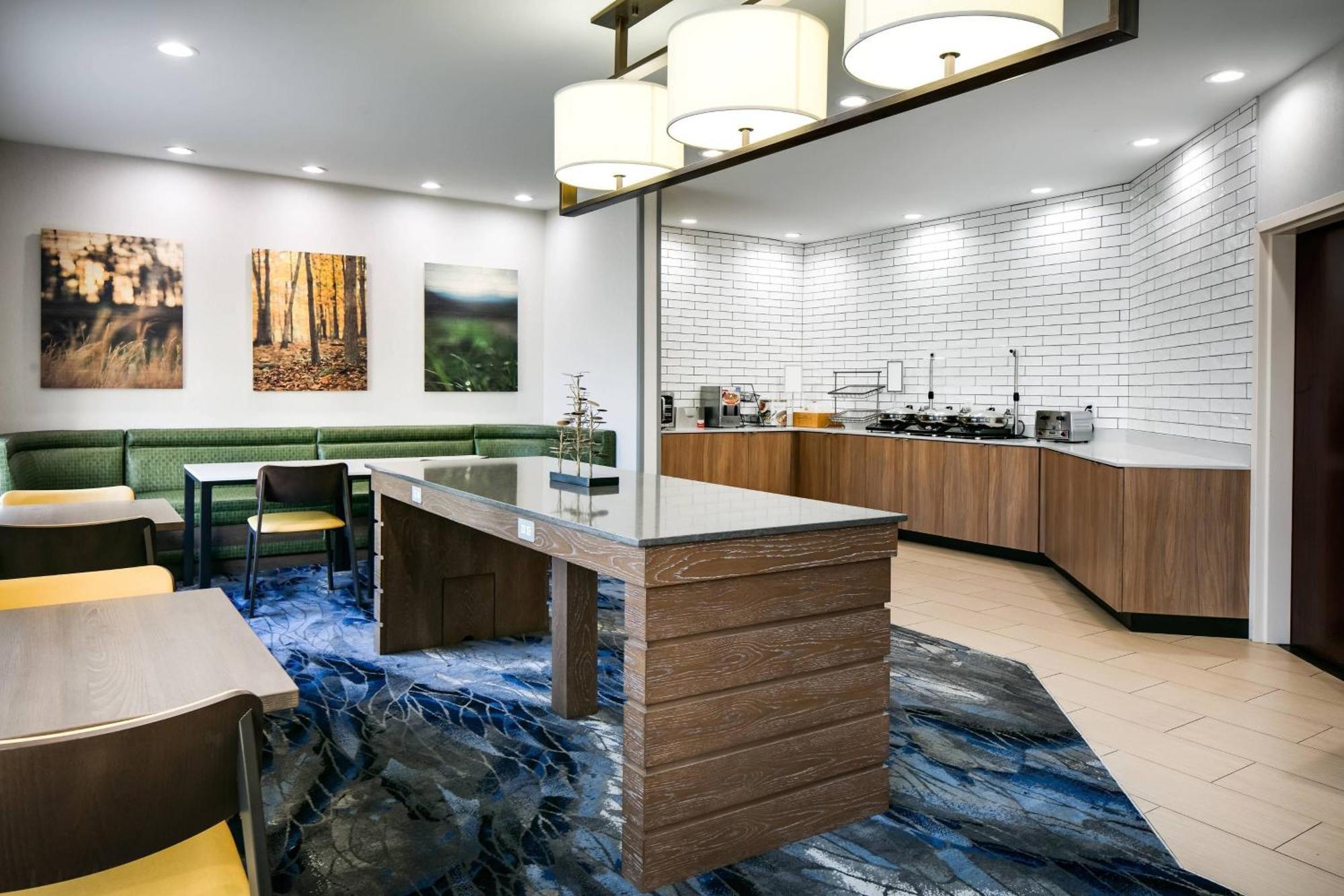 Fairfield Inn & Suites By Marriott Tulsa Central Eksteriør bilde