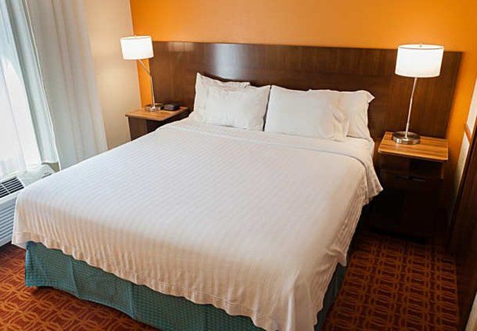 Fairfield Inn & Suites By Marriott Tulsa Central Rom bilde
